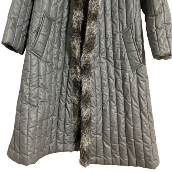 Vintage Smug Women’s Gray Quilted Hooded Faux Fur Long Winter Jacket Sz-M/L - Picture 3 of 7